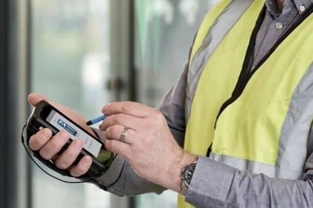 CEM Emerald触摸屏终端